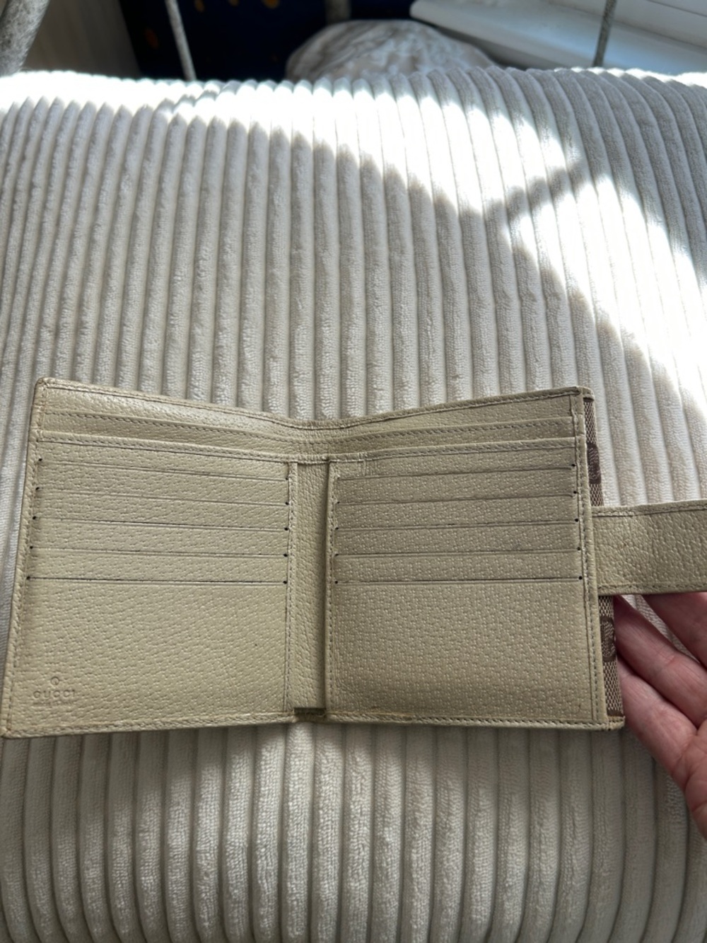 7008. Authentic Gucci Beige & Brown MonoCompact Wallet w/Gold Hardware. - Picture 6 of 11